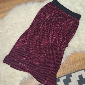 Sleek Chic velvet maxi skirt pink & black large